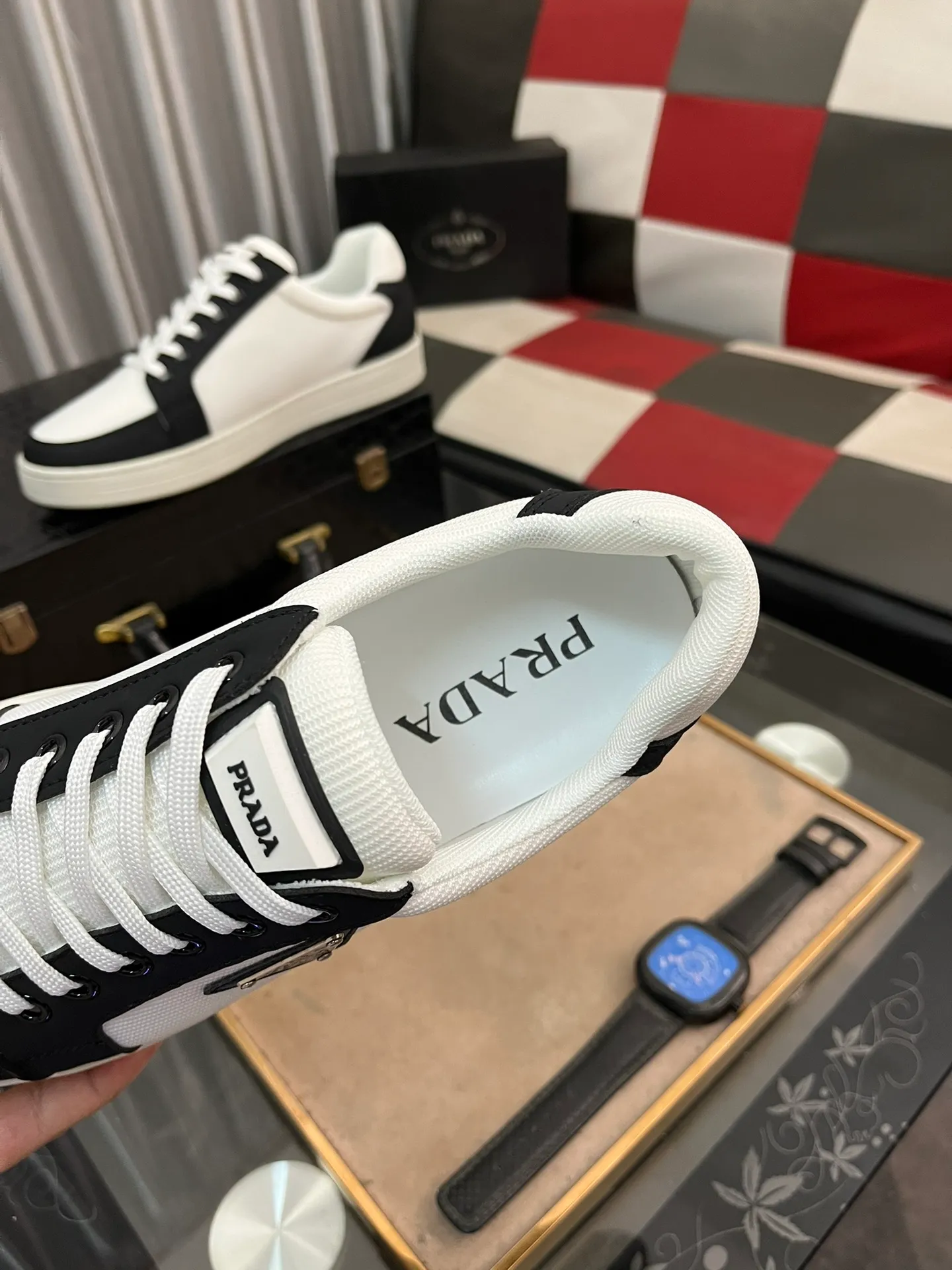 Men's shoes 💰420⌚️⌚️【PRADA】Prada - High-end quality casual sports shoes - Upper: calf leather shoe body with branded metal fasteners, - Inner lining: breathable leather lining - Outsole: ultra-light TPU foam·rubber; molded outsole -Super high quality control·Fine workmanship: highlighted (high-end·luxury·grade) -Size: 38-443️⃣Colors available